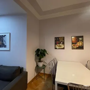  Appartamento Street